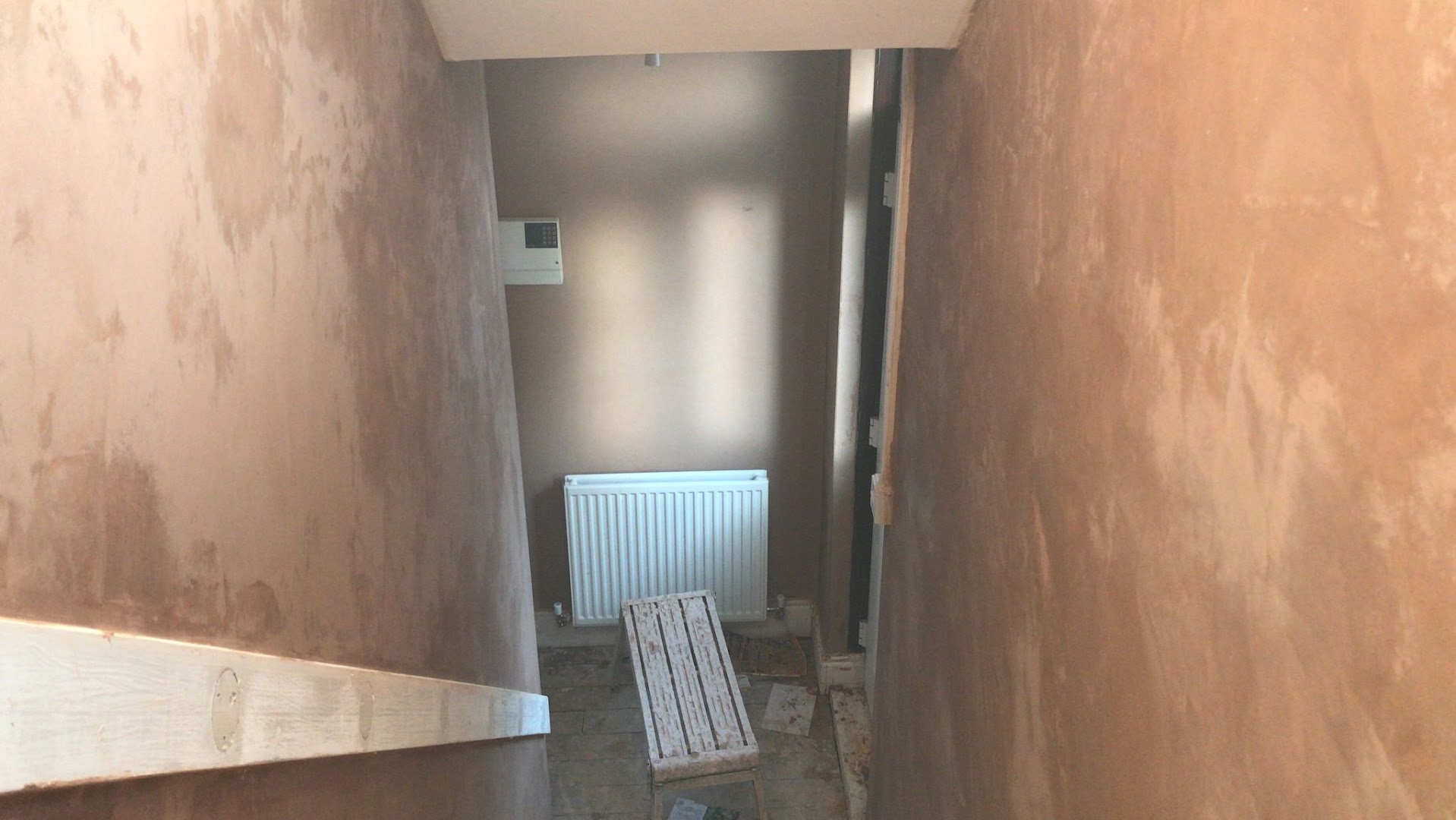 Chap Plasterer — Photos 8